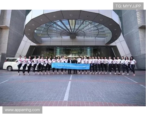 皇冠环球集团的企业文化与管理理念,打造具有国际竞争力的企业团队